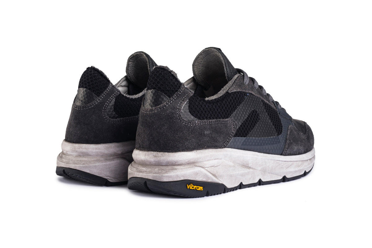 F300 Dirty Vibram - Blackboard