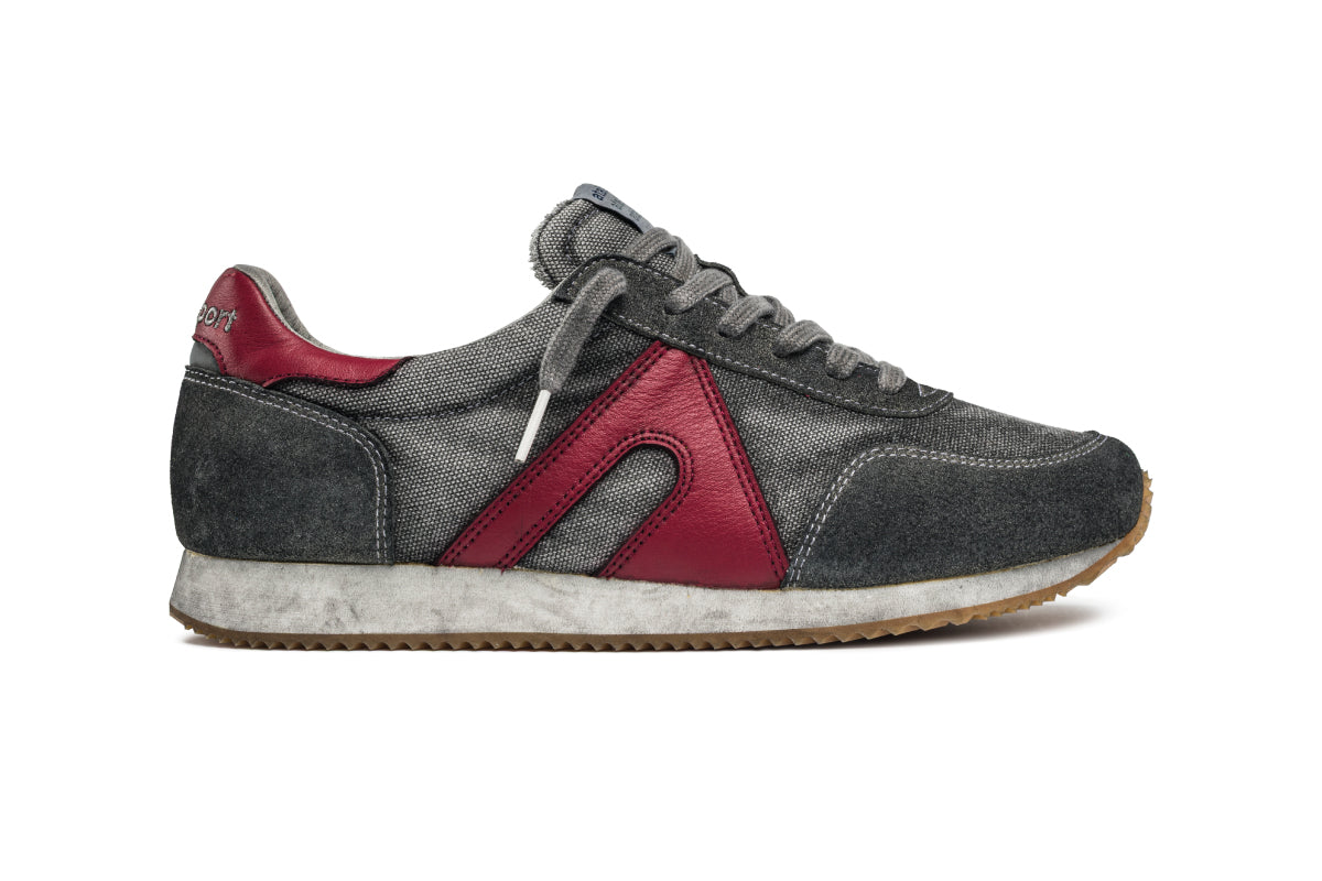 Super Canvas Dirty - Dark White / Cherry